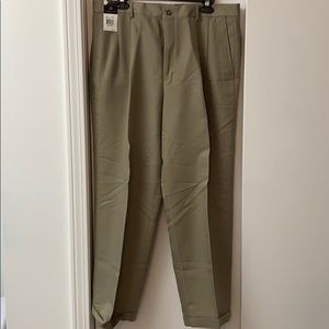 Men’s Claiborne Khaki Pants